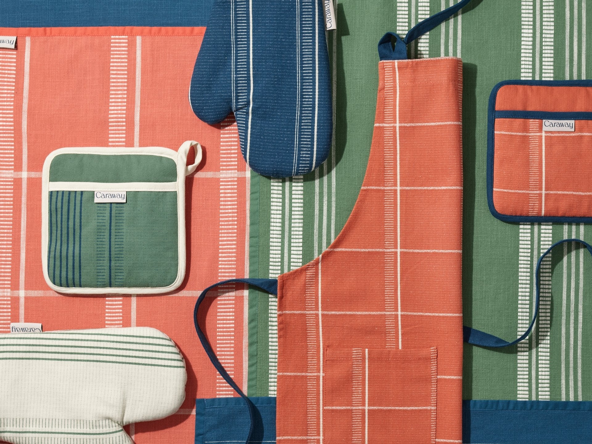 Classic Linens Set - Image 3