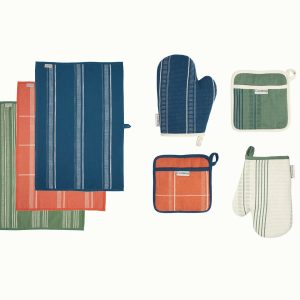 Linens Trio
